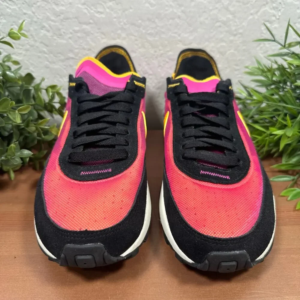 Nike Men's Waffle‎ One Active Fuchsia Shoes Size 6.5